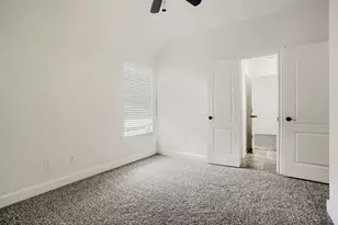 19911 Valkyrie Dr, Spring, TX 77379 - Photo 21