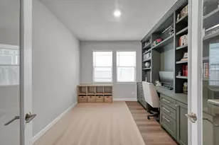 1123 Five T Ln, Tomball, TX 77375 - Photo 9