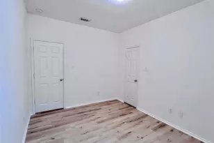 12323 Forstall Dr, Houston, TX 77014 - Photo 29