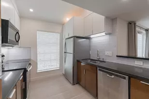 9809 Richmond Ave, Houston, TX 77042 - Photo 13