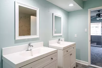 2574 Marilee Lane #39, Houston, TX 77057 - Photo 11