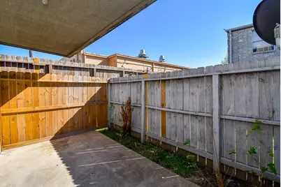 9700 Leawood Boulevard #1007, Houston, TX 77099 - Photo 19