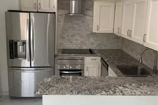 909 Silber Rd Rd, Houston, TX 77024 - Photo 3