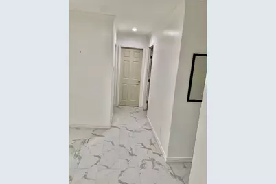 909 Silber Rd Road #57J, Houston, TX 77024 - Photo 5