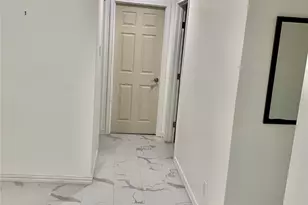 909 Silber Rd Rd, Houston, TX 77024 - Photo 5