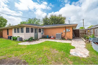 2428 9th Street N, Texas City, TX 77590 - Photo 27