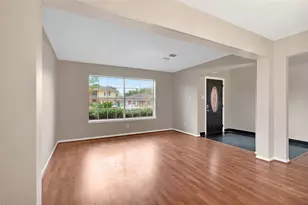 11019 Cayman Mist Dr, Houston, TX 77075 - Photo 3