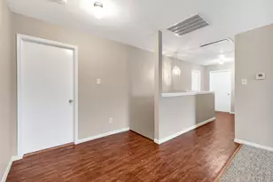 11019 Cayman Mist Dr, Houston, TX 77075 - Photo 15