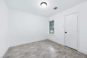 12027 Duane St, Houston, TX 77047 - Photo 17