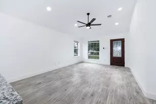 12027 Duane St, Houston, TX 77047 - Photo 7