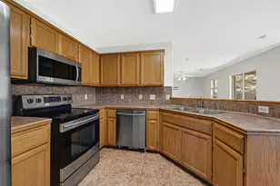 1630 Trail Oaks Ct, Houston, TX 77339 - Photo 7