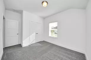 221 Magnolia Laurel Dr, Alvin, TX 77511 - Photo 11