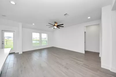 221 Magnolia Laurel Drive, Alvin, TX 77511 - Photo 19