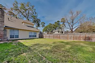 2822 Deer Hollow Dr, Houston, TX 77345 - Photo 21