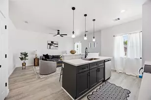 5214 Rue St, Houston, TX 77033 - Photo 11