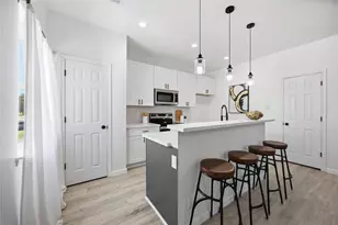 5214 Rue St, Houston, TX 77033 - Photo 7