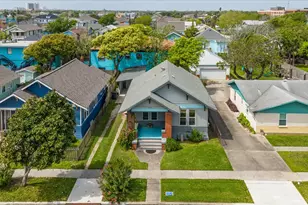 2407 37th St, Galveston, TX 77550 - Photo 3