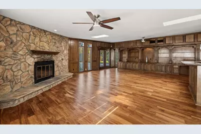 10310 Mayfield Road, Houston, TX 77043 - Photo 17