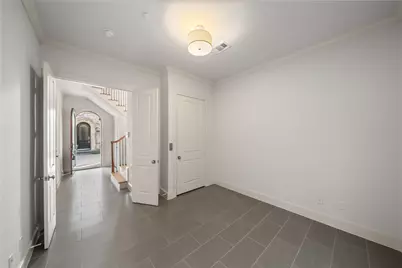 1306 Castle Court #A, Houston, TX 77006 - Photo 5