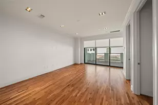 1306 Castle Ct, Houston, TX 77006 - Photo 27