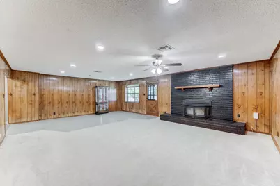 305 Yaupon Street, Sweeny, TX 77480 - Photo 15