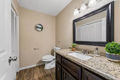 1831 Sherwood Forest Street #28, Houston, TX 77043 - Photo 5