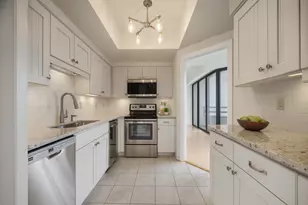 101 Westcott St, Houston, TX 77007 - Photo 9