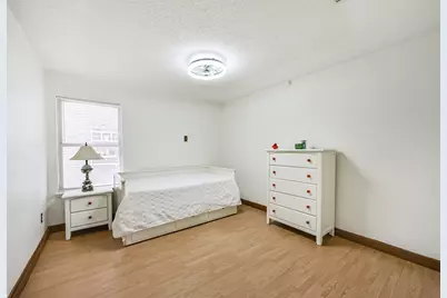 2814 Waypark Drive, Houston, TX 77082 - Photo 21
