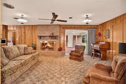 1303 Shadybrook Lane, Lufkin, TX 75904 - Photo 7