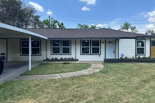 6059 Doulton Dr, Houston, TX 77033 - Photo 1