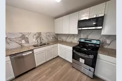 6059 Doulton Drive, Houston, TX 77033 - Photo 9