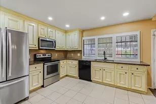 14426 Kemrock Dr, Houston, TX 77049 - Photo 5