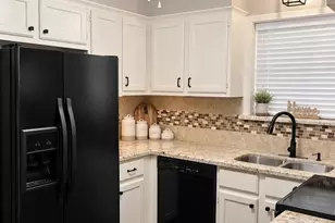 1217 Haley Pl, College Station, TX 77845 - Photo 13