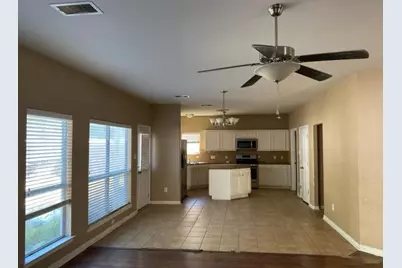 1125 Shadow Glenn Drive, Conroe, TX 77301 - Photo 11