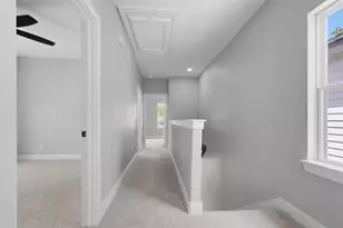 8121 Venus St, Houston, TX 77088 - Photo 33