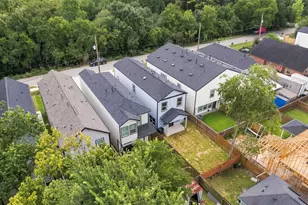 8121 Venus St, Houston, TX 77088 - Photo 47