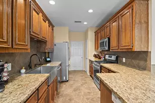 838 San Jacinto Circle, Baytown, TX 77521 - Photo 25