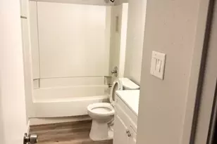 12227 Landcross Dr, Houston, TX 77099 - Photo 11