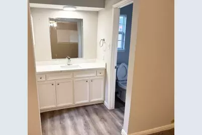 12227 Landcross Drive, Houston, TX 77099 - Photo 9