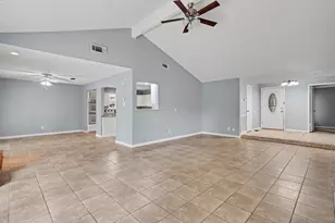 16238 Brookford Dr, Houston, TX 77059 - Photo 5