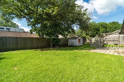 16238 Brookford Drive, Houston, TX 77059 - Photo 25