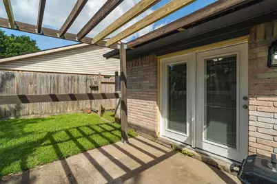 16238 Brookford Drive, Houston, TX 77059 - Photo 23