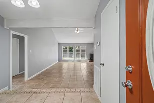 16238 Brookford Dr, Houston, TX 77059 - Photo 3
