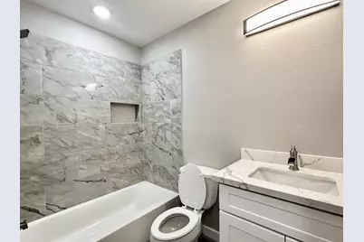 4103 Coon St, Bacliff, TX 77518 - Photo 9