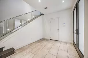 1802 Huldy, Houston, TX 77019 - Photo 3