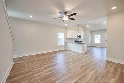 10647 Whitejacket, Conroe, TX 77385 - Photo 9