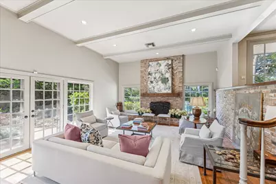 319 Longwoods Lane, Houston, TX 77024 - Photo 15