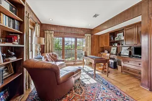 319 Longwoods Ln, Houston, TX 77024 - Photo 19