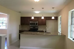5115 Tashkent Dr, Friendswood, TX 77546 - Photo 3
