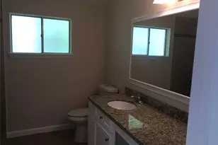 5115 Tashkent Dr, Friendswood, TX 77546 - Photo 15